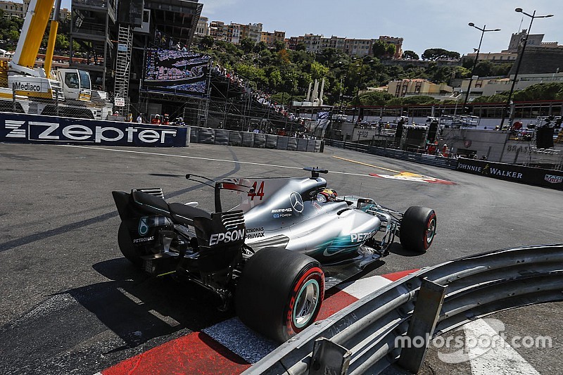 Wolff voit Mercedes comme l'outsider en 2017