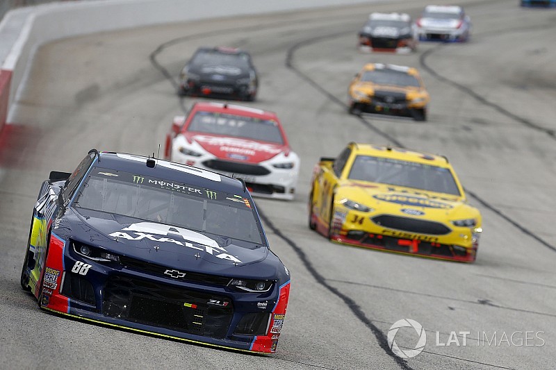Nascar Roundtable Is Chevrolet At A Disadvantage Early In 2018