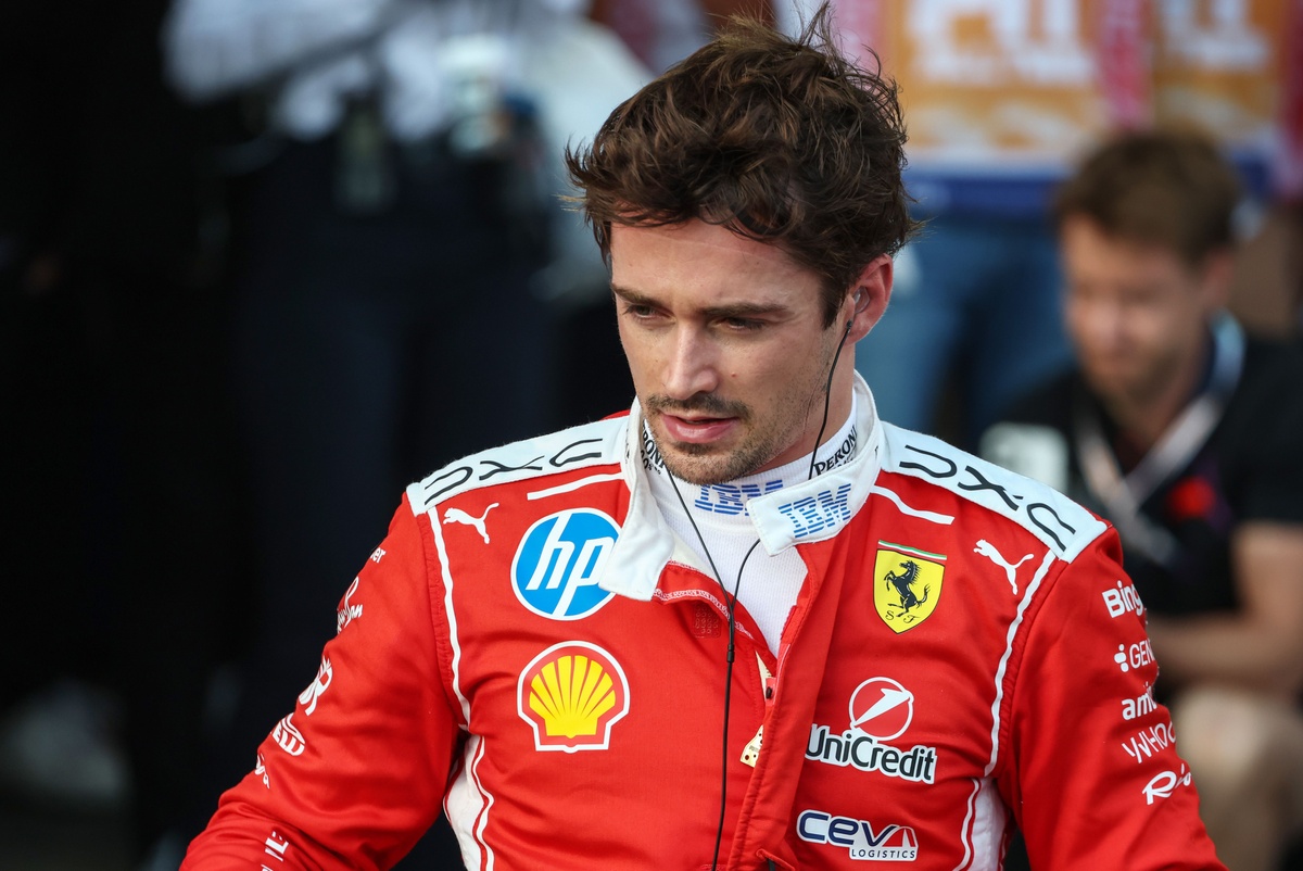 Leclerc: "Mi punto fuerte en Bakú es rozar los muros, pero con este coche no puedo"