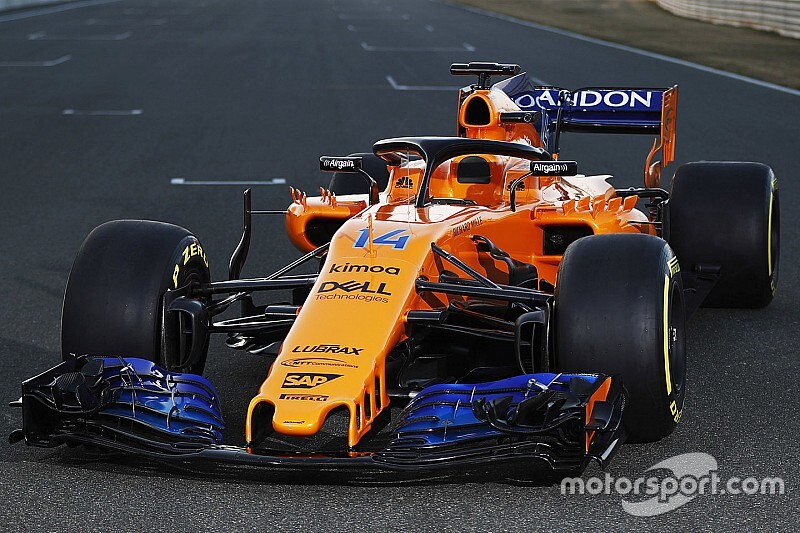 McLaren, 14 Şubat'taki lansmanı canlı yayınlanacağını doğruladı