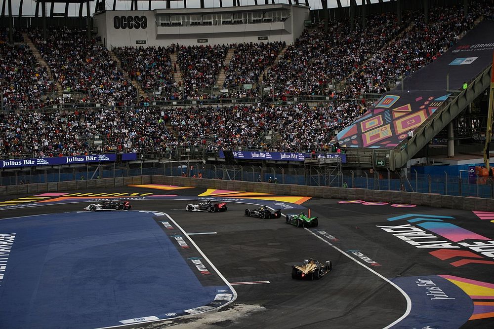 Pascal Wehrlein, Porsche, Porsche 99X Electric, Andre Lotterer, Porsche, Porsche 99X Electric, Edoardo Mortara, Venturi Racing, Silver Arrow 02, Robin Frijns, Envision Racing, Audi e-tron FE07, Jean-Eric Vergne, DS Techeetah, DS E-Tense FE21