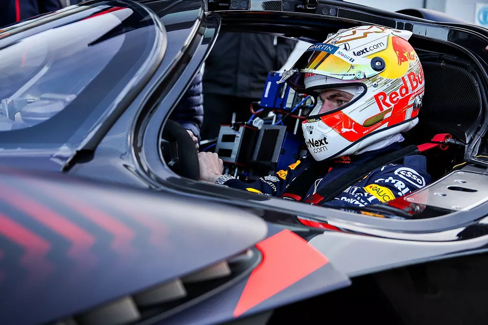 Max Verstappen,  Red Bull Racing and Alexander Albon, Red Bull Racing driving the Red Bull Racing Aston Martin Valkyrie