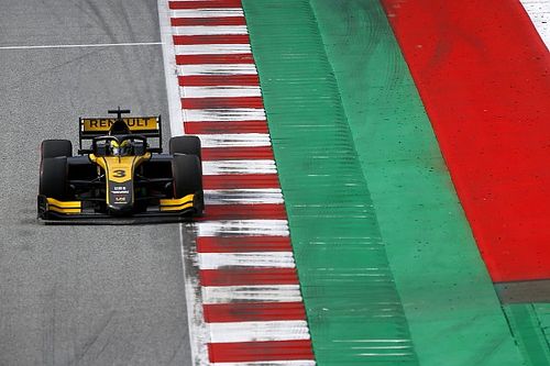 Zhou, protegido de Renault F1, logra primera pole de F2 2020