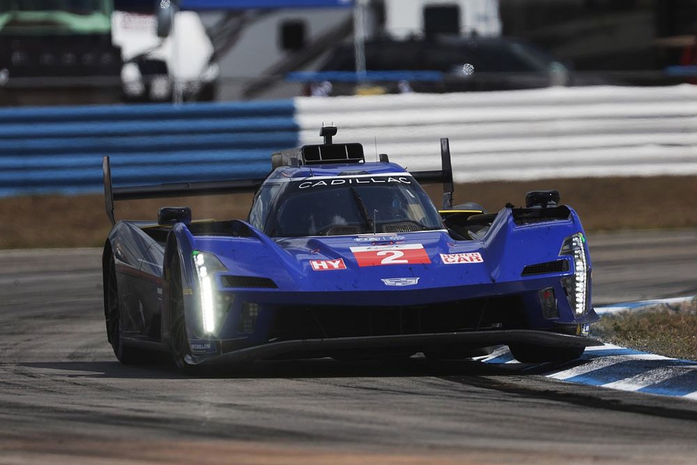 #2 Cadillac Racing Cadillac V-Series.R: Earl Bamber, Alex Lynn, Richard Westbrook