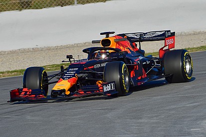 Verstappen: Red Bull-Honda RB15 harika hissettiriyor