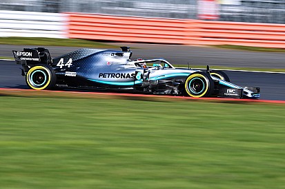 Hamilton tras sus primeros kilómetros con el W10: "Es impresionante"