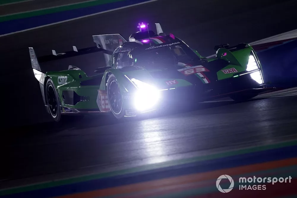 #63 Lamborghini Iron Lynx Lamborghini SC63: Mirko Bortolotti, Edoardo Mortara, Daniil Kvyat