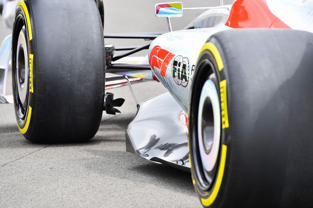 The 2022 Formula 1 car launch event on the Silverstone grid. Sidepod detail