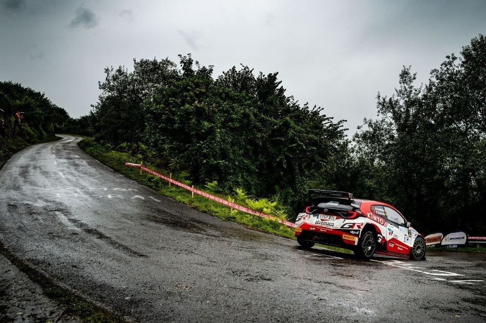 Alejandro Cach&oacute;n, Toyota.JPG