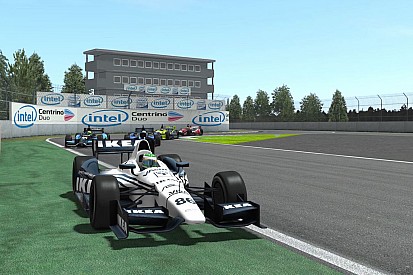 Simracing: Majoor wint slijtageslag op Adelaide