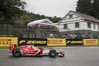 Leclerc tambi&eacute;n manda en la F2 bajo la lluvia de Spa