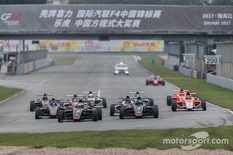 F4 Tiongkok: Shangguan menangi Race 3 Zhuhai, masalah elektronik hambat David