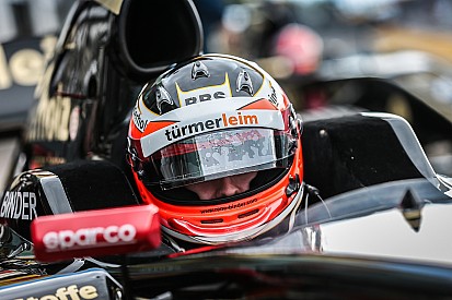 Біндер виграв останню в історії гонку Формули V8 3,5