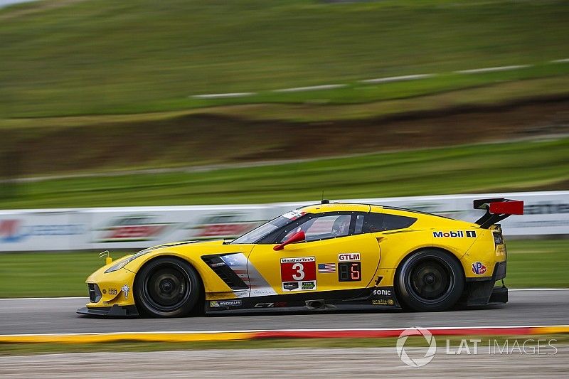 #3 Corvette Racing Chevrolet Corvette C7.R: Antonio Garcia, Jan Magnussen