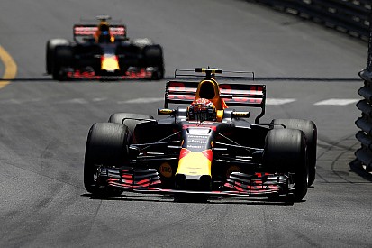 Horner: La suerte ayudó hoy a Ricciardo