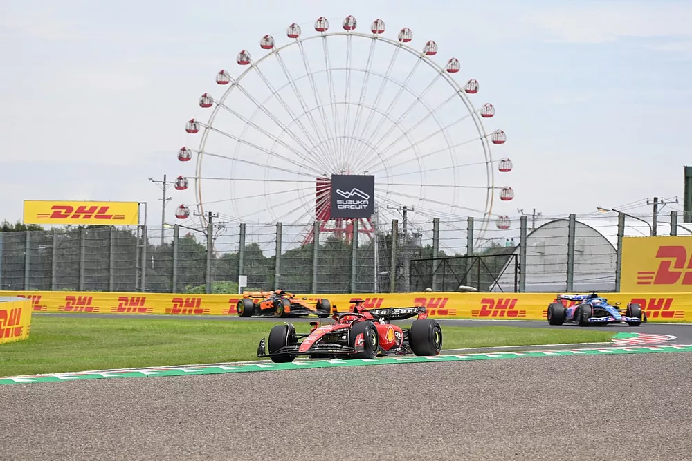 Charles Leclerc, Ferrari SF-23, Esteban Ocon, Alpine A523, Oscar Piastri, McLaren MCL60