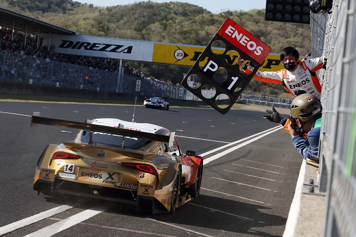 スーパーＧＴ５００/ＧＴ３００　１４台セット 2024 SUPER GT Championモデル、GT500/ GT300 Champion Boxが
