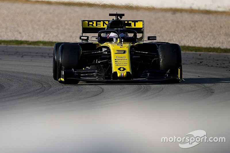 Renault pris dans la nasse du milieu de grille ?