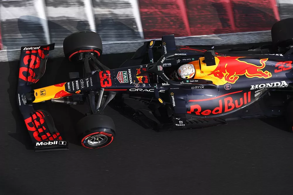 Max Verstappen, Red Bull Racing RB16B