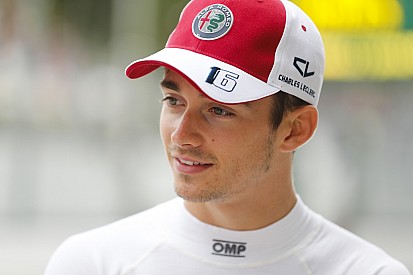 Ferrari вызвала Леклера на тесты Pirelli