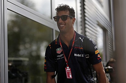 Ricciardo vlucht niet: "Heb juist genoten van sterke teamgenoot Verstappen"