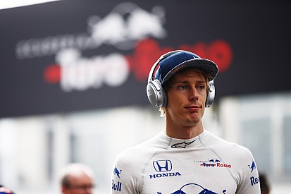 Hartley joins Ferrari as F1 simulator driver