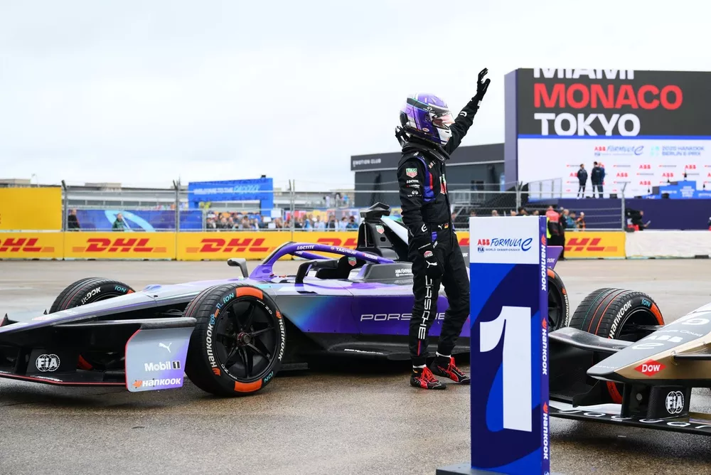 Pascal Wehrlein, TAG Heuer Porsche Formula E Team