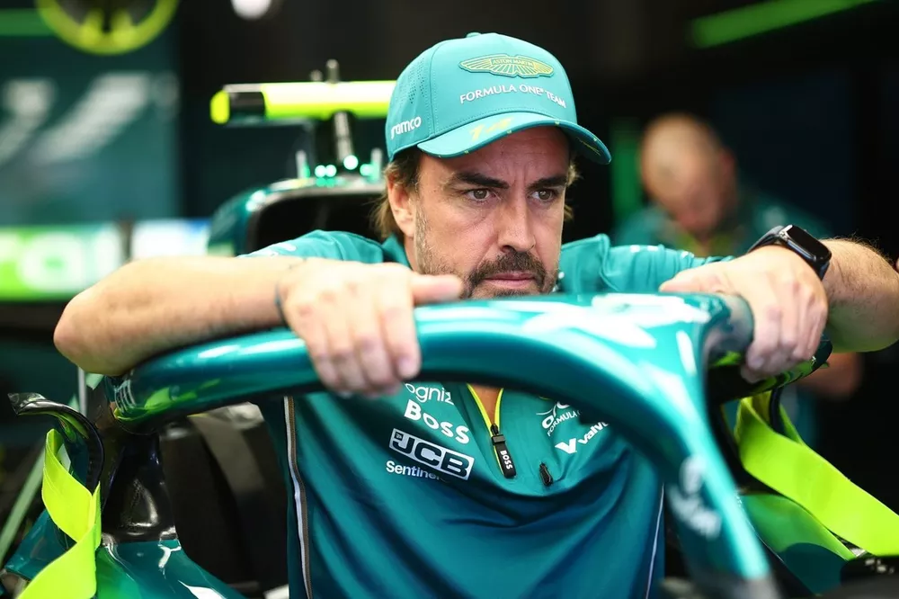 Fernando Alonso, Aston Martin Racing