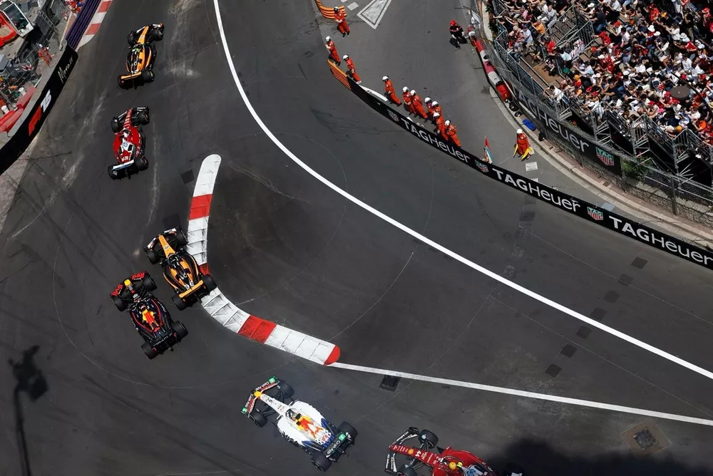 Charles Leclerc, Ferrari, Lando Norris, McLaren, Oscar Piastri, McLaren, Max Verstappen, Red Bull Racing, Isack Hadjar, Racing Bulls Team