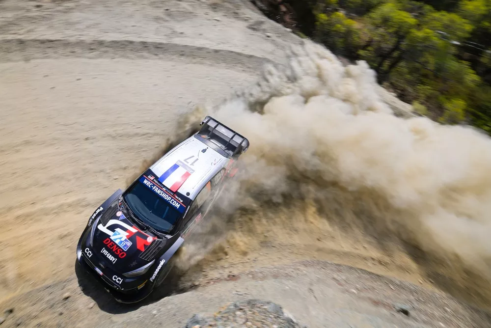 S&eacute;bastien Ogier, Vincent Landais, Toyota Gazoo Racing WRT Toyota GR Yaris Rally1
