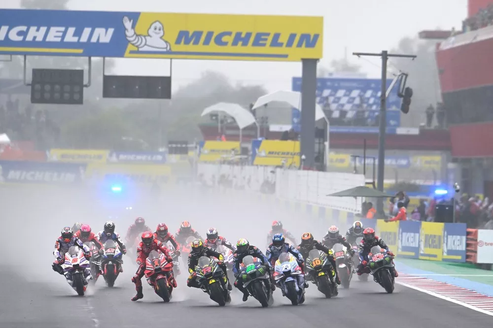 Marco Bezzecchi, VR46 Racing Team, Race start