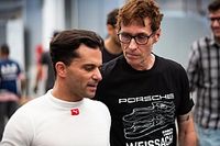 Dinho Ouro Preto tem experi&ecirc;ncia com carro da Porsche antes de show em Interlagos