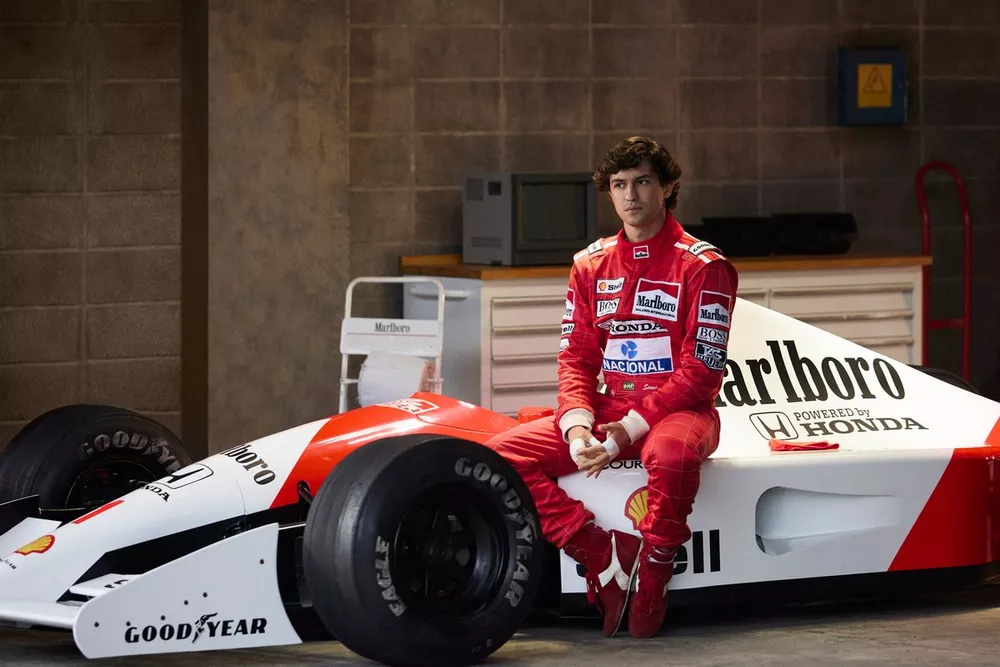 Gabriel Leone; Senna; Netflix