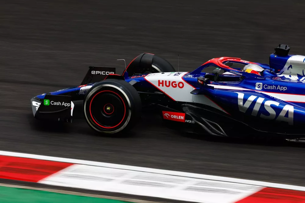Daniel Ricciardo, VCARB 01