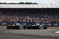 Tsunoda asume la culpa del choque con Gasly en Silverstone