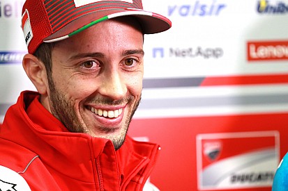 Resmi: Dovizioso iki yıl daha Ducati'de!