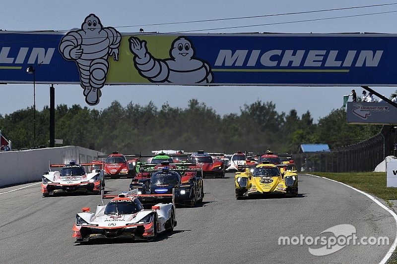 #6 Acura Team Penske Acura DPi, P: Dane Cameron, Juan Pablo Montoya lidera el campo en la bandera verde.