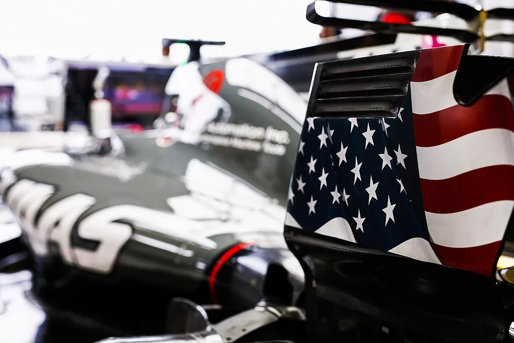 US flag on the rear wing end plate of the car driven by Romain Grosjean, Haas F1 Team VF-17