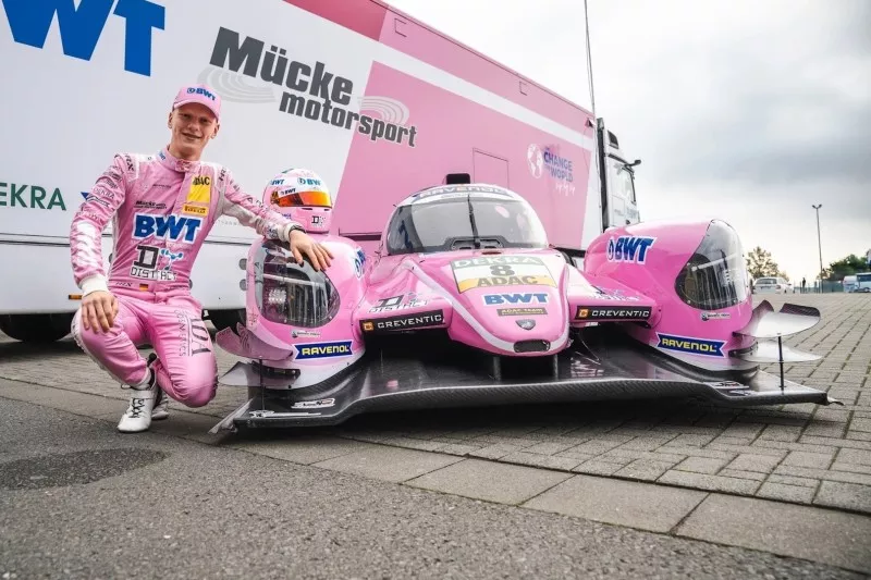Mücke startet im Prototype Cup Germany 2025 mit Mattis Pluschkell