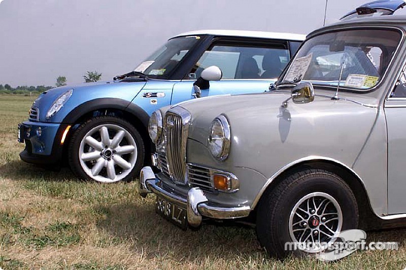 Продажі вживаних авто в Україні офіційно «побили» продажі нових