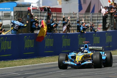 GP Espa&ntilde;a 2006 de F1: Alonso colorea de azul todo un pa&iacute;s