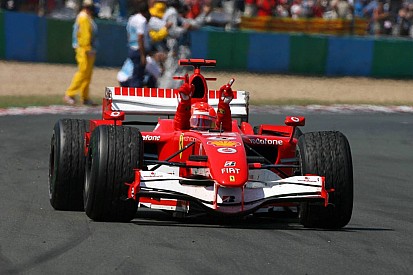 Képeken a ma 50 éves Michael Schumacher 91 F1-es győzelme