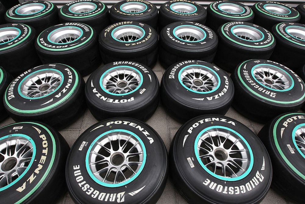 コードマスターズ codemasters　タイヤマーカー　F1 2010　非売品 コードマスターズ codemasters タイヤマーカー F1 2010 非売品 コード