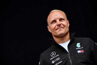 Mercedes renovó con Bottas para 2019