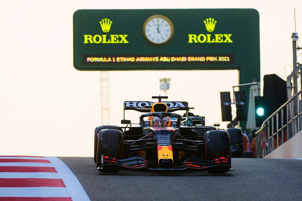 Max Verstappen, Red Bull Racing RB16B