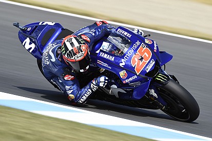 Viñales lidera en su circuito favorito; 19ª caída de Márquez
