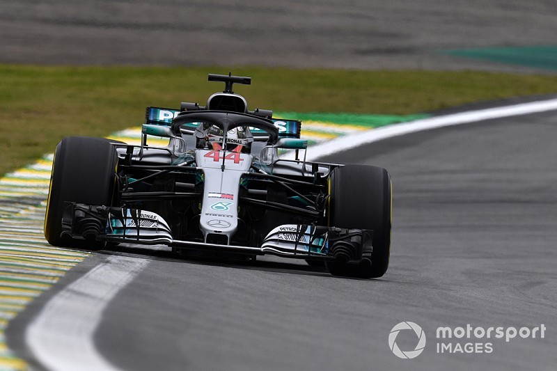 Hamilton nach Schrecksekunde verärgert: Sirotkin-Verhalten