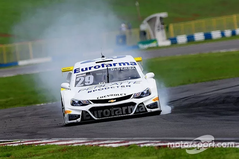 Daniel Serra em Goi&acirc;nia