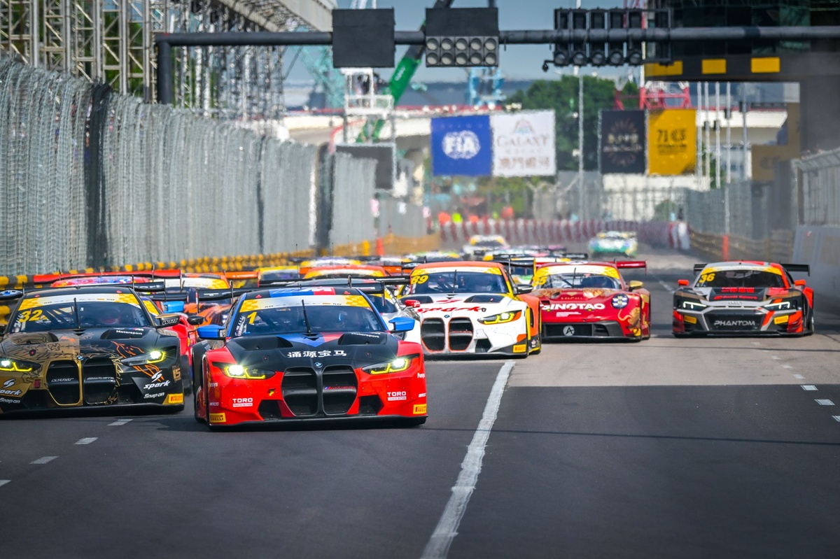 Macau | Mercedes assente, solo 16 auto in FIA GT World Cup