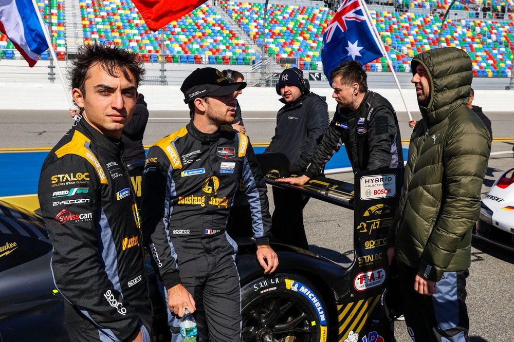 #5 Proton Competition Porsche 963: Neel Jani, Tristan Vautier, Nico Pino, Julien Andlauer